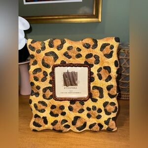 Etcetera Leopard Patterned Photo Frame - Heavy Resin